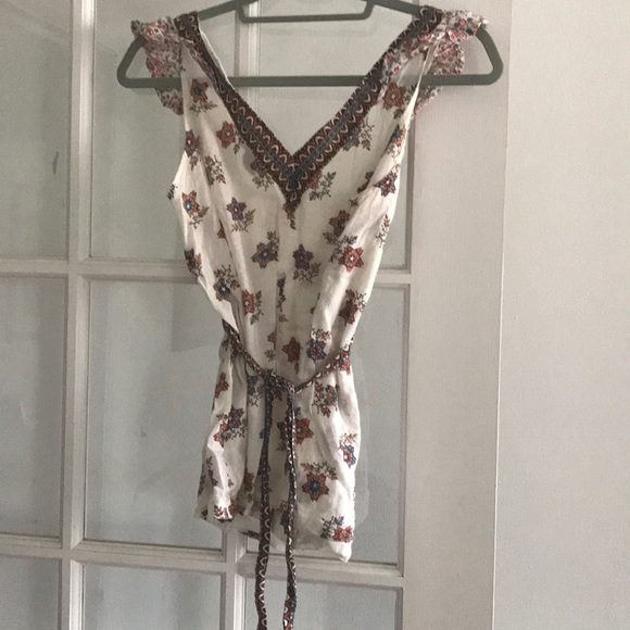 Ruffled blouse - Picture 4 of 4